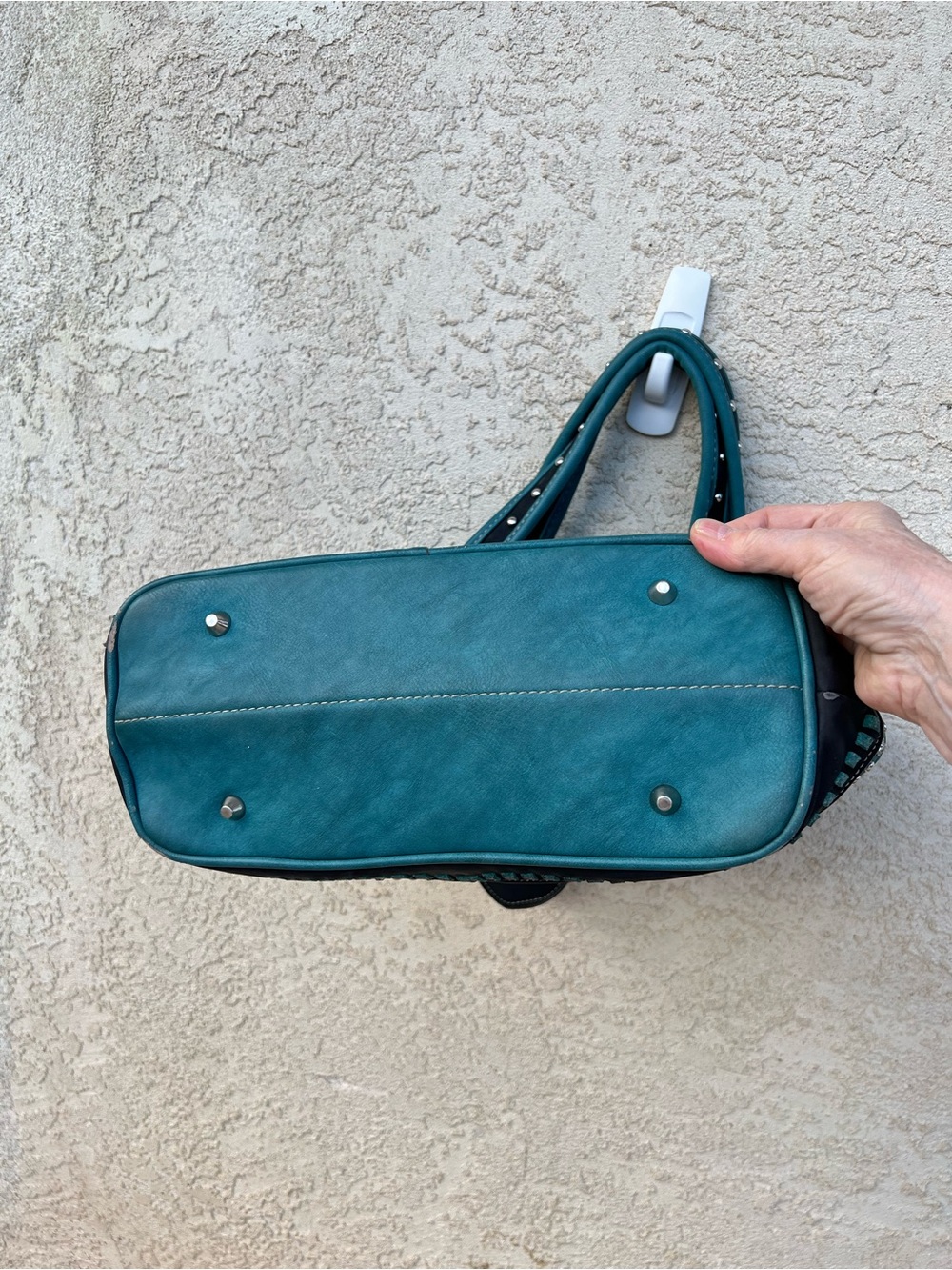Montana West Turquoise & Black Western Embroidered Shoulder Bag Conceal Carry - Picture 3 of 11